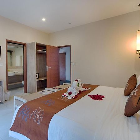 Natya Hotel Τζίλι Τραγουανγκάν Εξωτερικό φωτογραφία