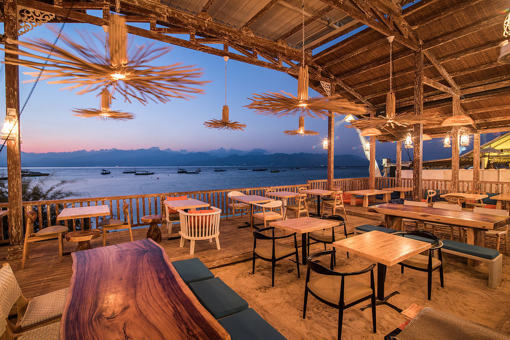Natya Hotel Τζίλι Τραγουανγκάν Εξωτερικό φωτογραφία